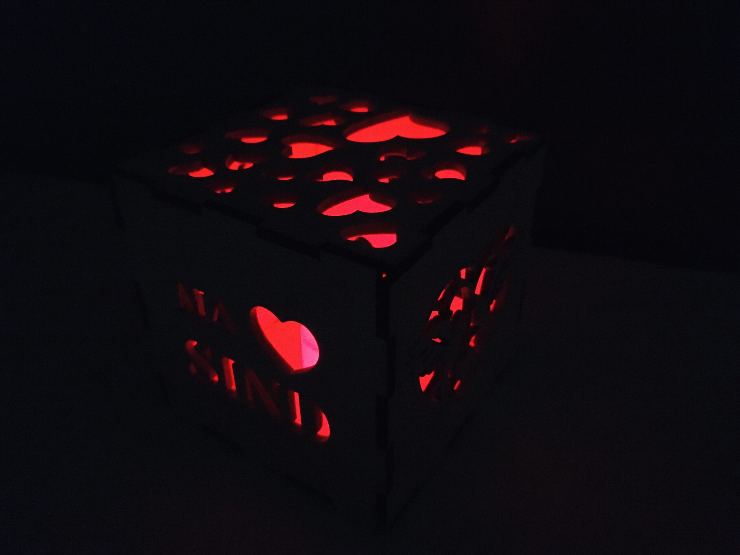 1CAD21CA-0862-463E-B36C-B9B5962B2F74 Valguskuubik südamed Led küünlaga - Image 10